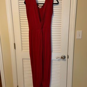 Red cotton dress. Center split